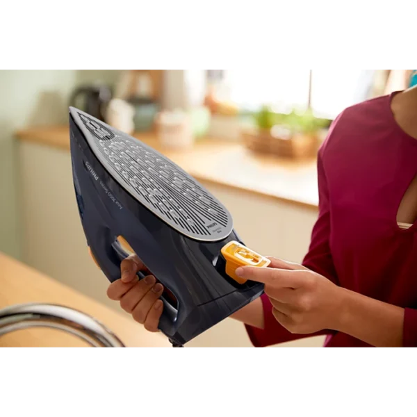 Philips 7000 Series HV Steam Iron Blue/Yellow DST7060/26